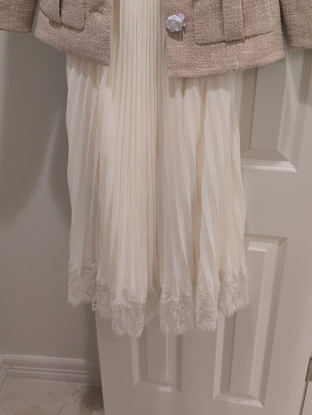 Self-Portrait Pale Blush Cream Tweed Blazer Buttons with Long Skirt With Lace - Picture 6 of 13